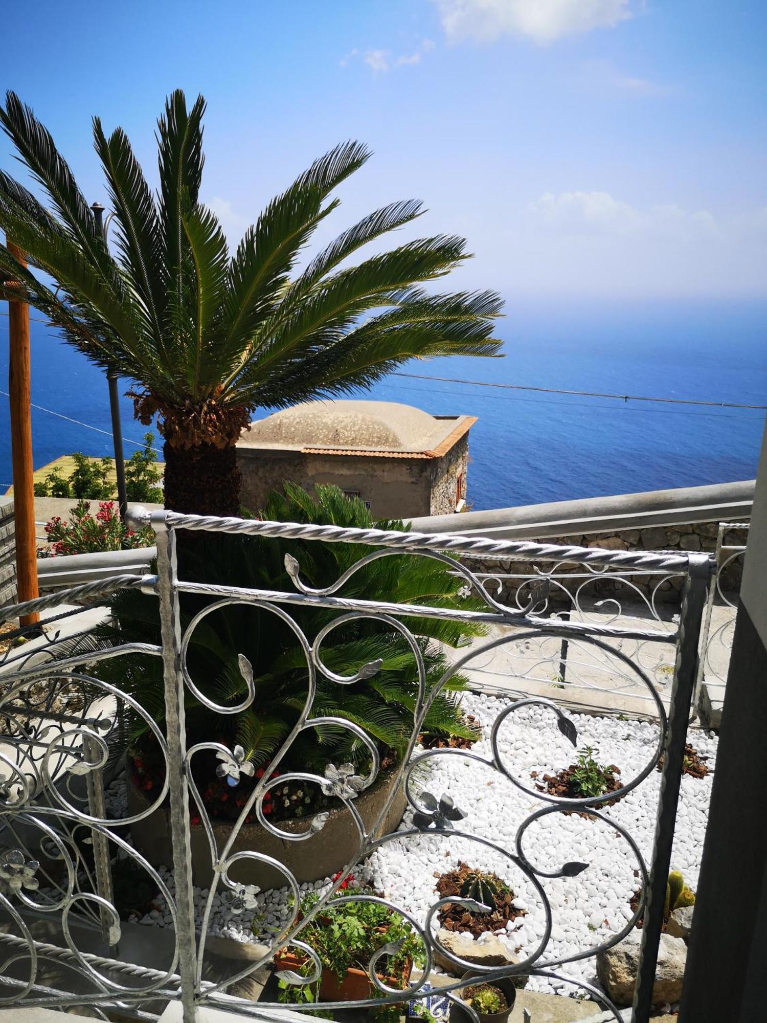 Villa Furoris Apartment Furore Buitenkant foto